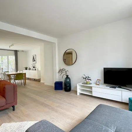 Belfort Shortstay Apartament Gandawa